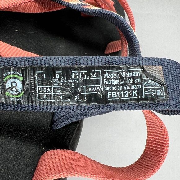 Teva Sandals Women's Size 6 Beach Athletic Strappy Flip Flop Sandals - Picture 12 of 12